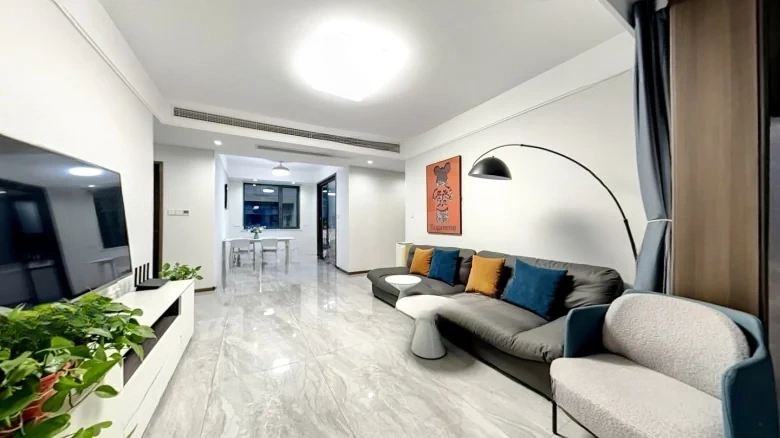 Lvti IFC Central Residences B13 Zone - View 6