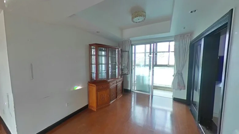 Harmonious Windy Elegance - View 3