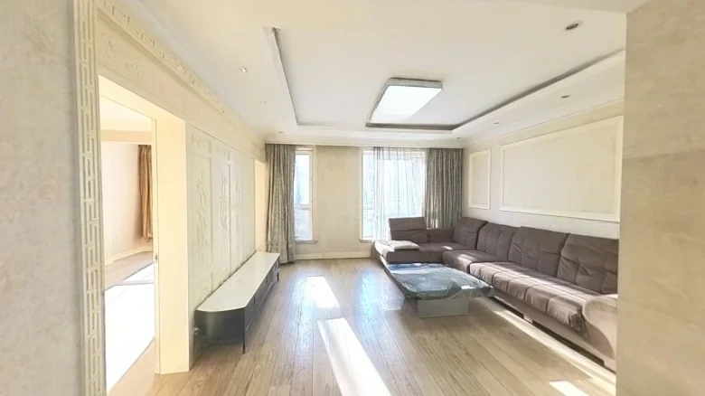 Exquisite Character - View 5