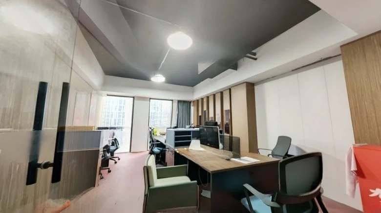 Platinum Crystal Sky Residence - View 4