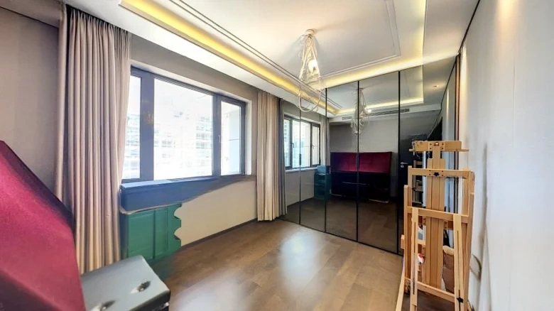 Zunyue Guanghua - View 1