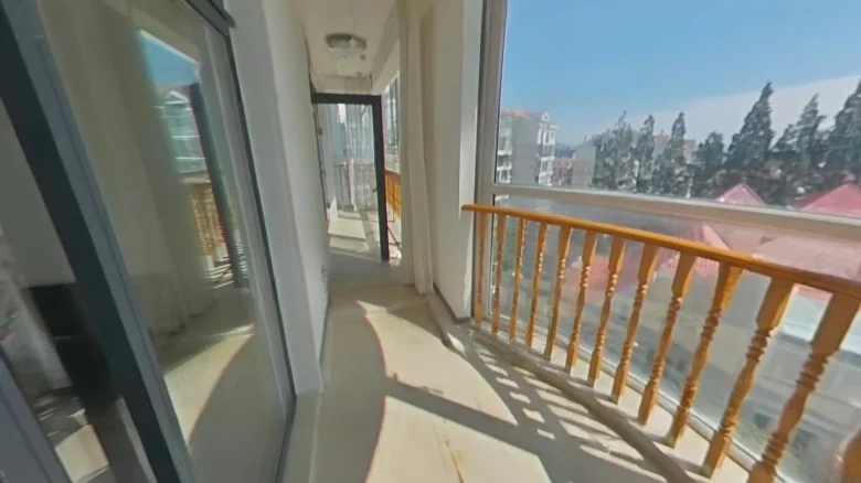 Honour Beauty Courtyard Mansion - View 10