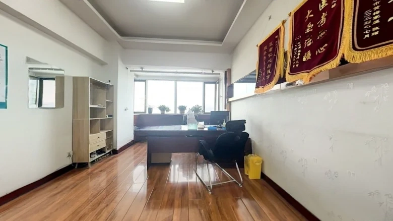 Pei Feng Tower - View 1