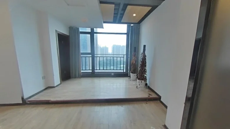 Central Gold Land Plaza - View 17