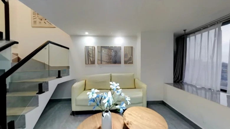 Poly Central Plaza - View 1