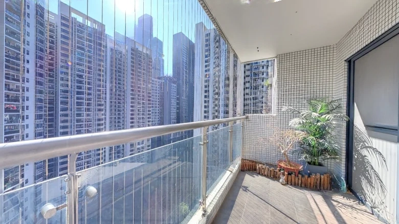 Poly Property Heartwhisper - View 11