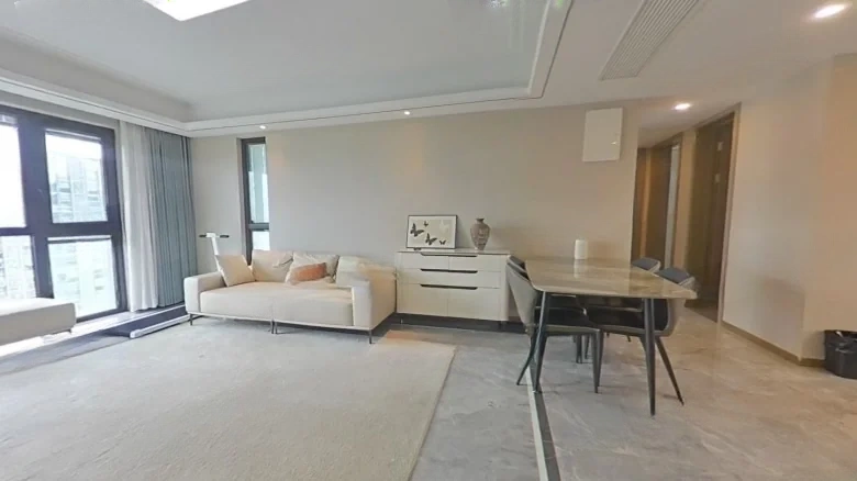 Zhenrong Riverside Purple Palace - View 1