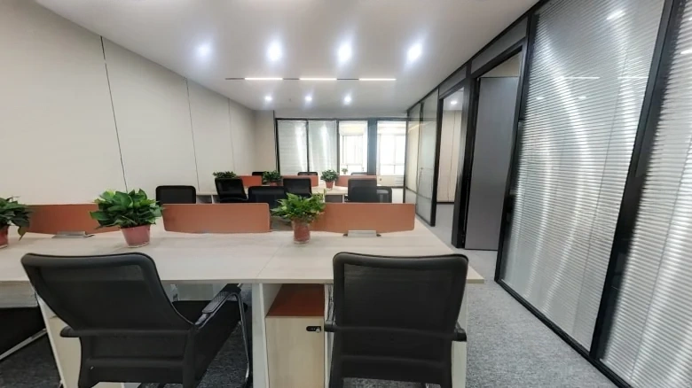 Zhongguang Commercial Building - View 8