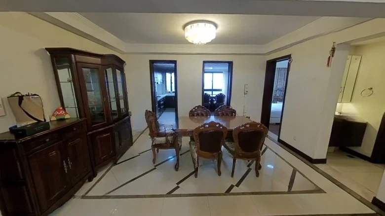 Paulaner Leaf Language (Phase 2) Apartment - View 7