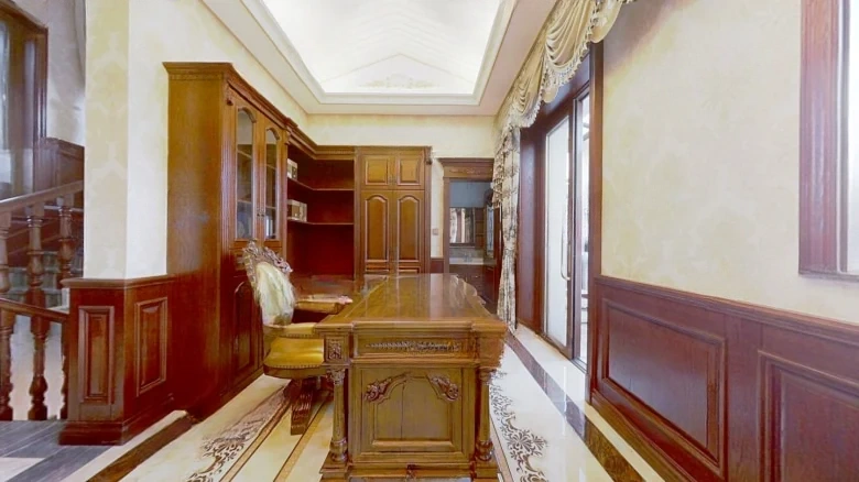 Jadeite Manor - View 9