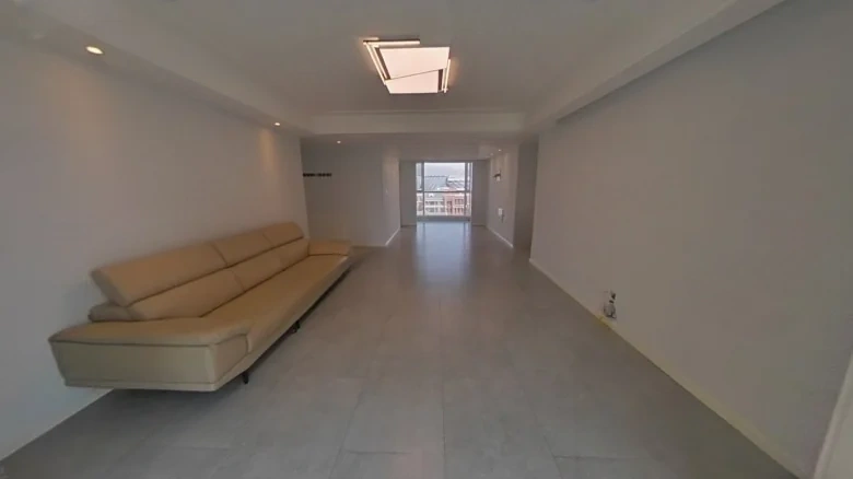 Starlight Island Rose Garden - View 1