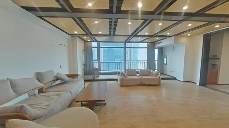 Central Gold Land Plaza - View 9