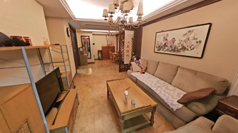 Elegant Garden Residence - View 9