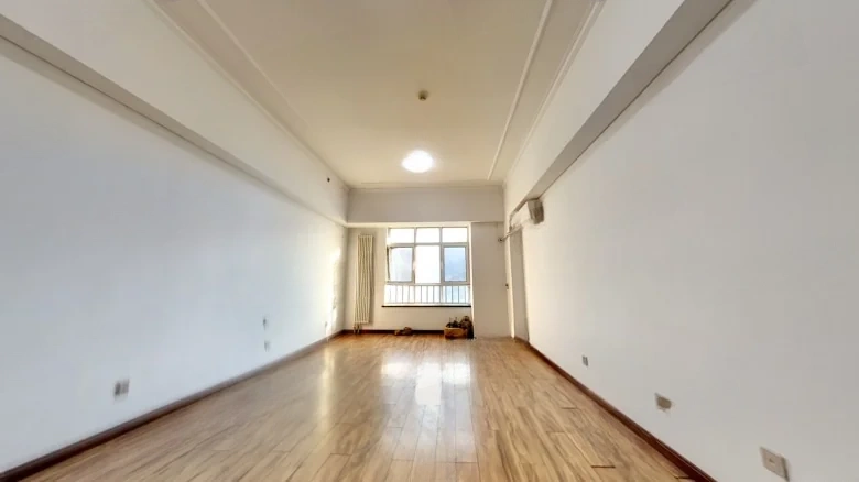 Gold 99 Living Square - View 2