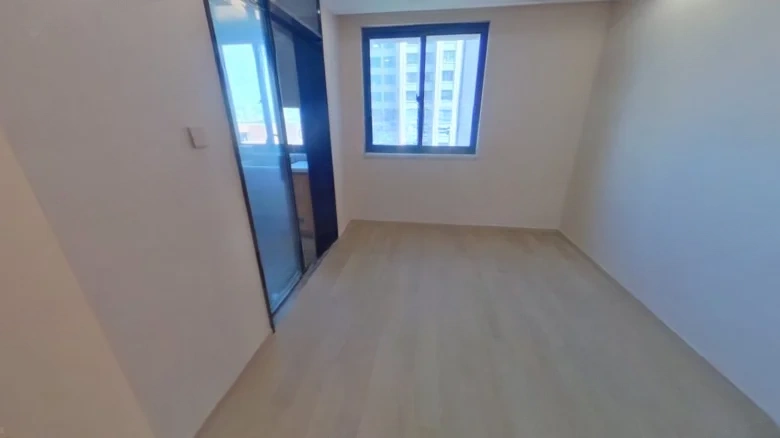 Elegant Peak Residence A District - View 1