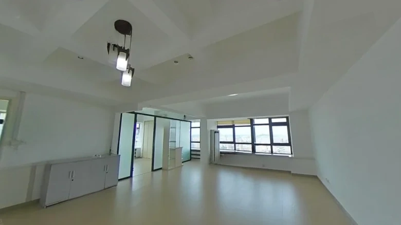 Manhattan Tower - View 5