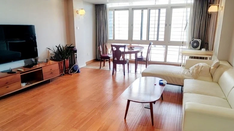 Nationality Road - View 12