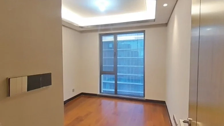 Green City Deep Blue - View 1