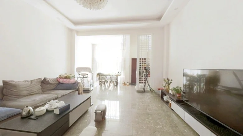 Dianchi Weicheng Lu Gang - View 1