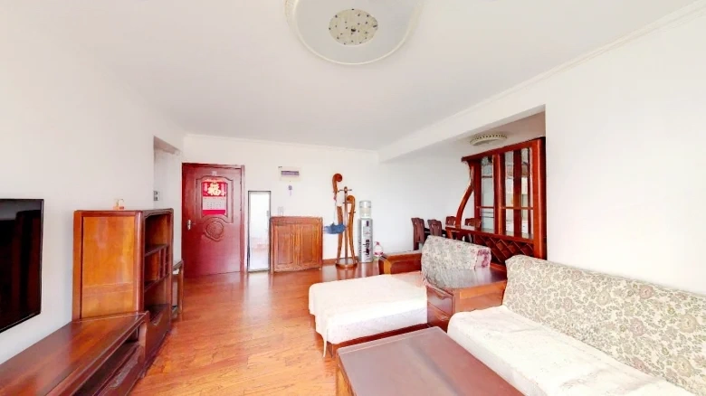 Lushang Shoufu - View 1