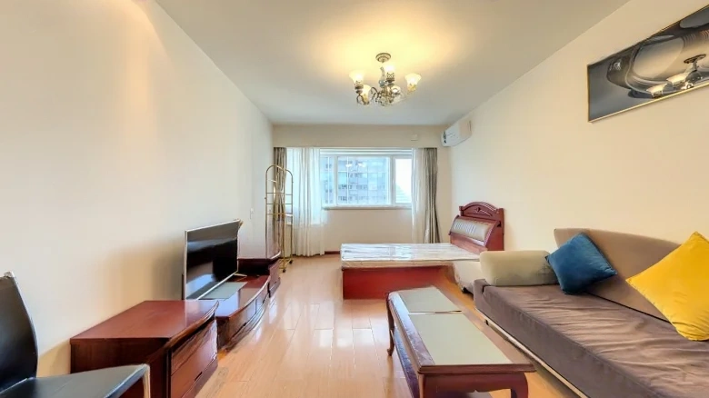 New Gold Mountain Apartments - View 1