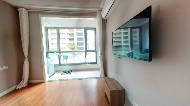 Clearwind Riverbank - View 1