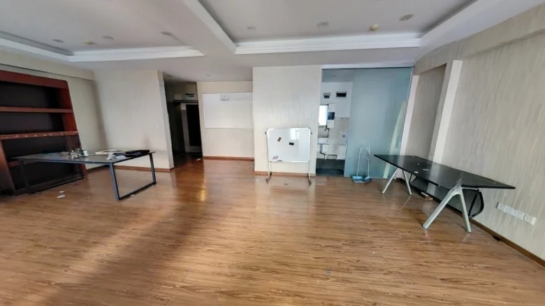 Century King Emperor - View 5