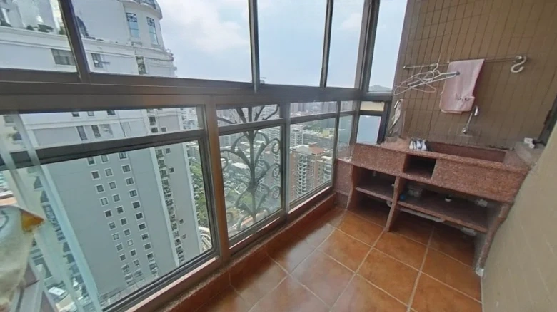 MacauHong Kong Centre - View 23