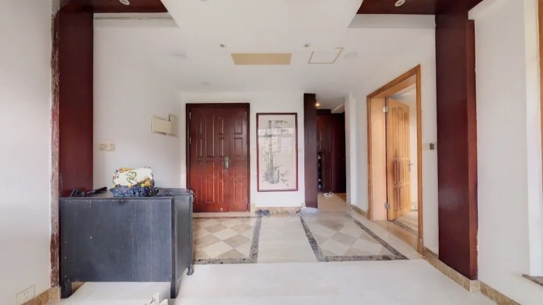 Jade Embroidered Fragrant River Garden Waterfront Mansion - View 17