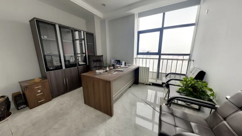 Lanzhou Zhongtianjian Square - View 3