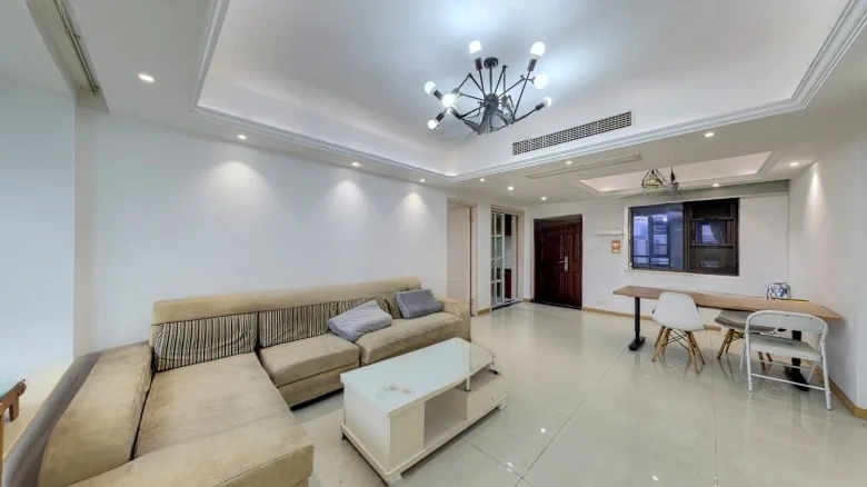 Smoothly Arrived South of the River Elegant Brocade - View 1