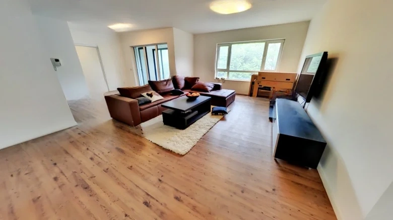 Peak Charm International Apartment - View 9