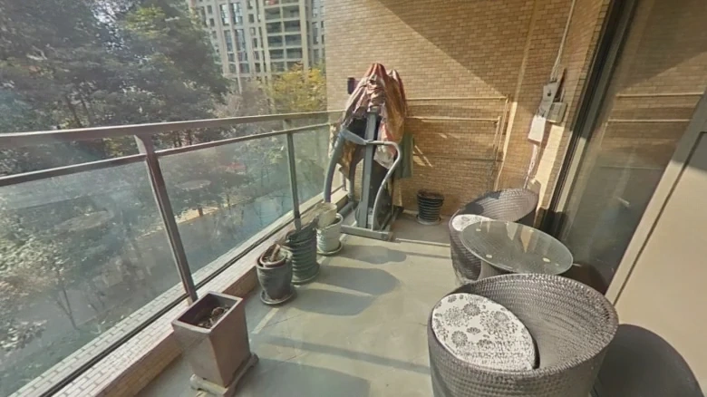 Riviera Bay Renaissance - View 14