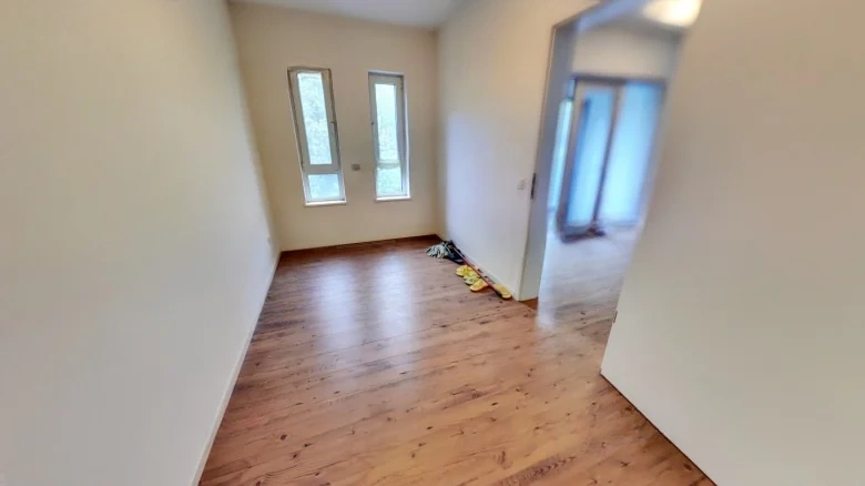 Peak Charm International Apartment - View 4