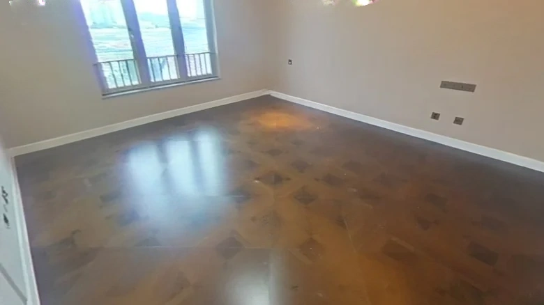 Wanke Lake Heart Island - View 4