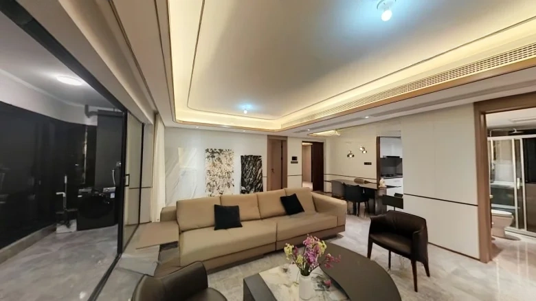 Mingyue Tianxi, Optics Valley - View 3