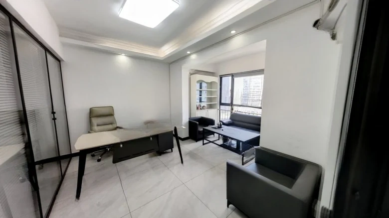 Deskin City Plaza - View 1