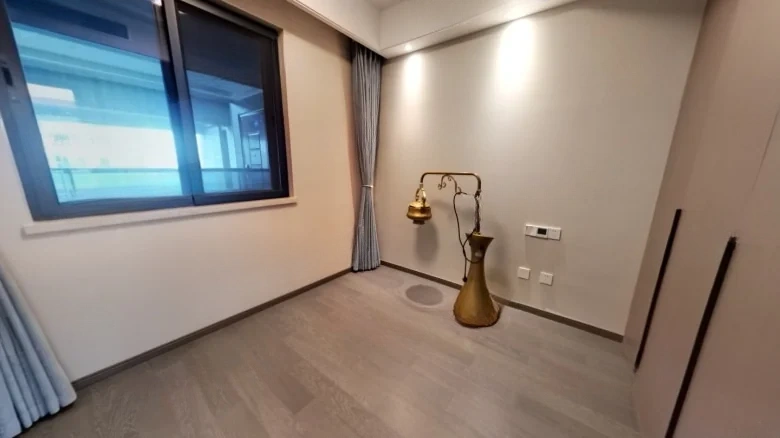 Green Town · Morning Breeze and Moonlight - View 3