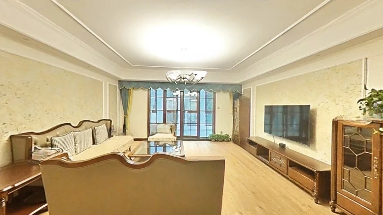 Rongke檀香山 Tamkah Mount Fragrance - View 6