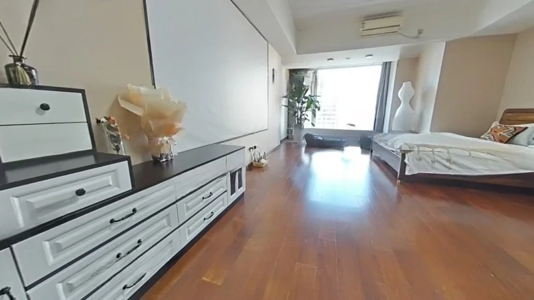 New World名TakaoOR New World Famous Waterfall - View 1