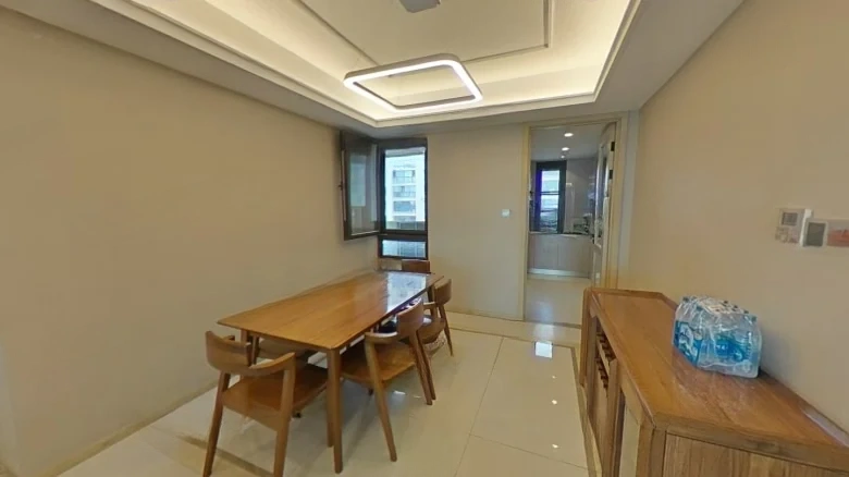 Clock South Street No 118 - View 3