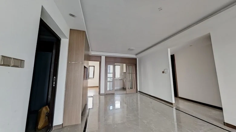 Longhu Risheng Yijing - View 6