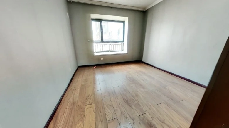 Loyal Capital Mansion - View 1