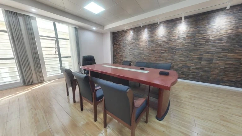 One号楼品ofSize this context, it seems there might be an ambiguity or missing part of the phrase as - View 1