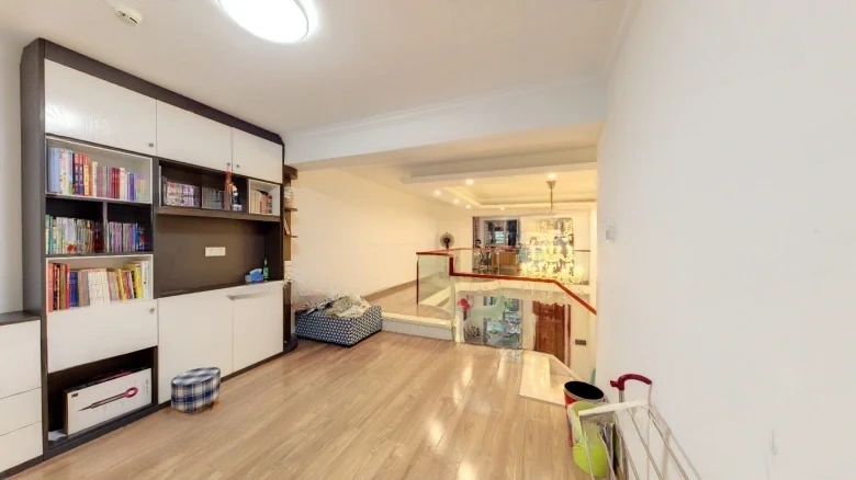 Shangfeng International - View 6