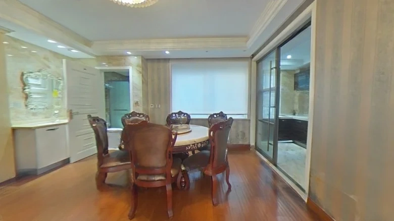 Silver City West Bank International District III - View 11