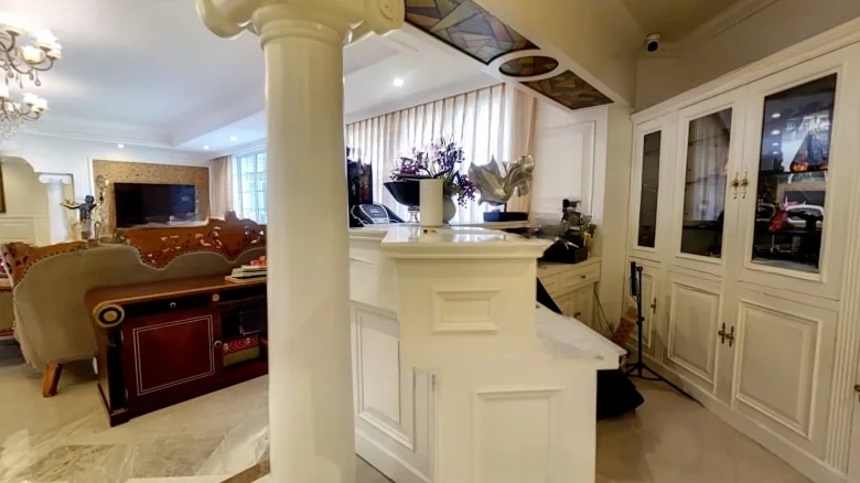 Golden Autumn Grand Garden - View 9