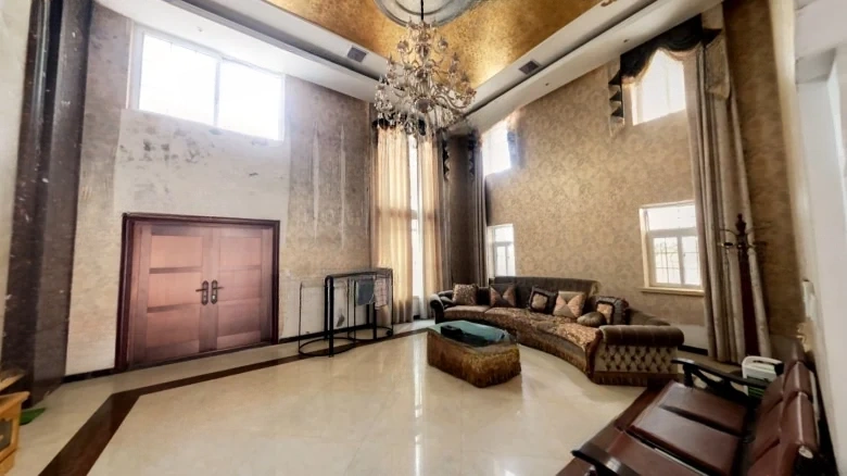 Violet Garden Imperial Villa - View 9