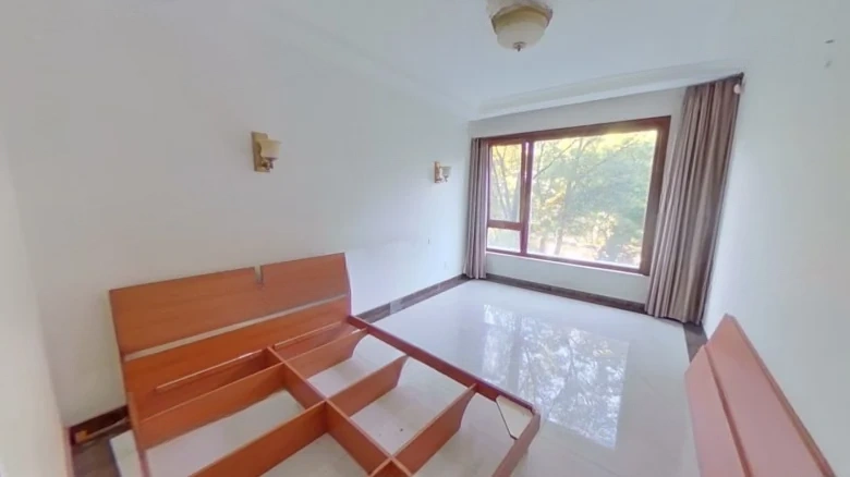 Xishan No.1 Courtyard South District - View 3