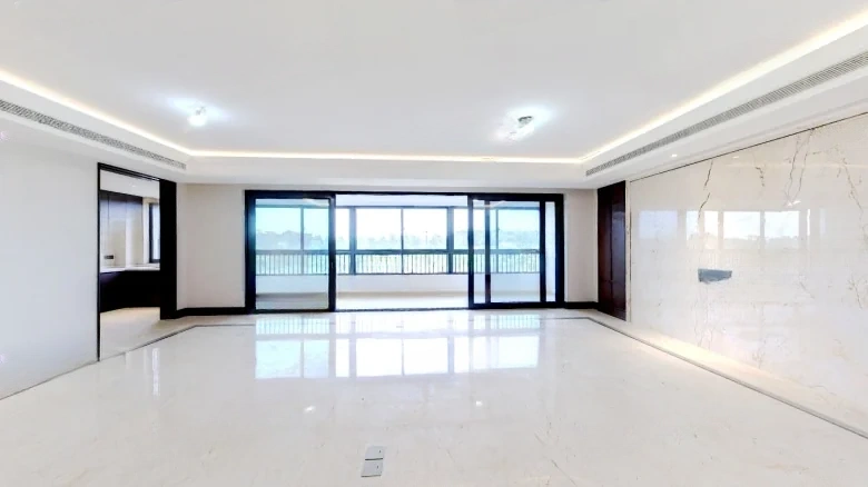 Swan Castle Garden - View 1